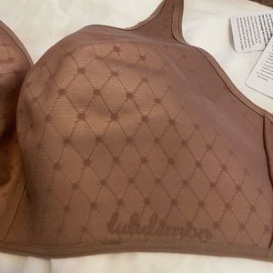 LuluLemon bra